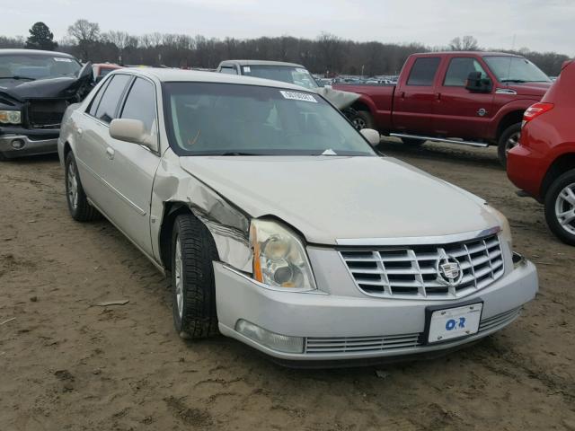 1G6KD57Y18U110309 - 2008 CADILLAC DTS CREAM photo 1