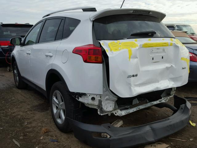 2T3WFREV8DW024050 - 2013 TOYOTA RAV4 XLE WHITE photo 3