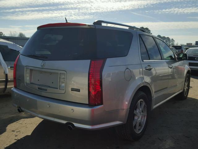 1GYEE63A650112320 - 2005 CADILLAC SRX SILVER photo 4