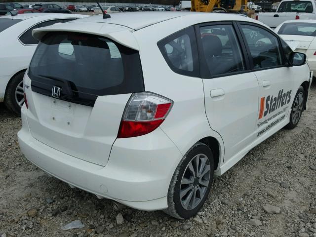 JHMGE8H50DC069983 - 2013 HONDA FIT SPORT WHITE photo 4