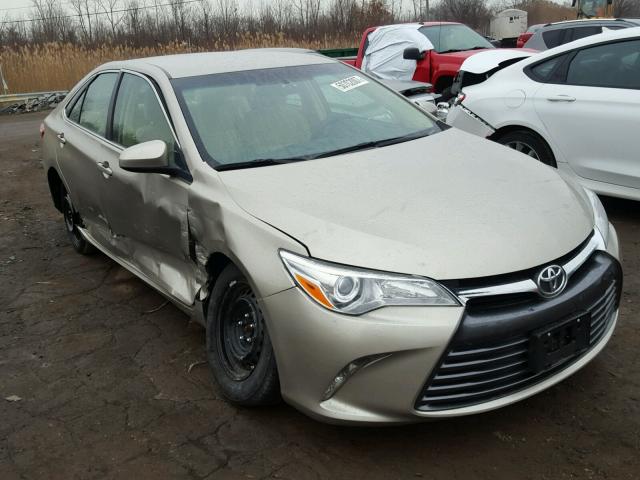4T4BF1FK3FR450637 - 2015 TOYOTA CAMRY LE TAN photo 1