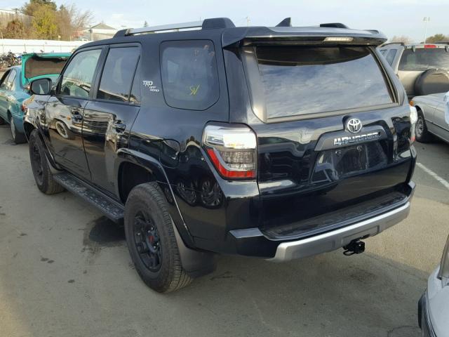 JTEBU5JRXH5442012 - 2017 TOYOTA 4RUNNER SR BLACK photo 3