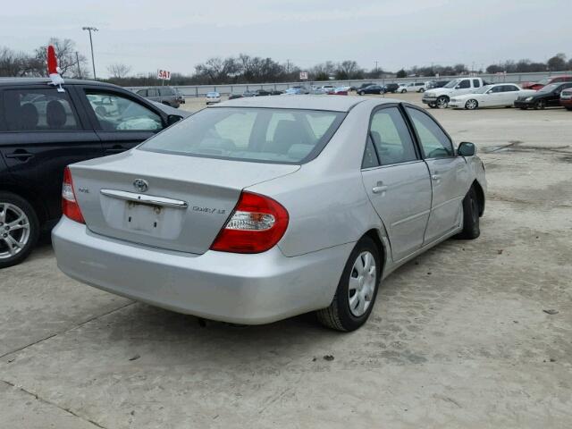 4T1BE30K84U366991 - 2004 TOYOTA CAMRY LE SILVER photo 4