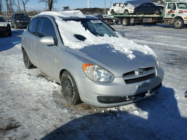 KMHCN35C18U059366 - 2008 HYUNDAI ACCENT BAS SILVER photo 1