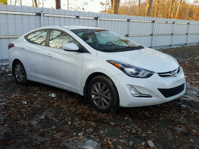 5NPDH4AE3FH588113 - 2015 HYUNDAI ELANTRA SE WHITE photo 1