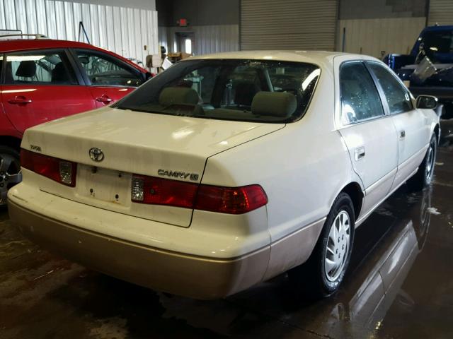 4T1BG22K81U806348 - 2001 TOYOTA CAMRY CE WHITE photo 4