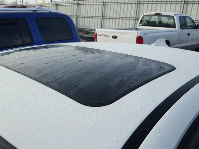 WBAVA33507PV63818 - 2007 BMW 328 I WHITE photo 9