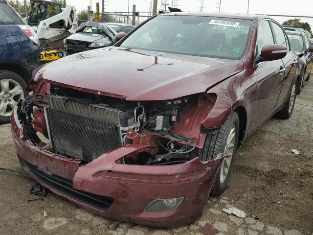 KMHGC46E09U017964 - 2009 HYUNDAI GENESIS 3. MAROON photo 2