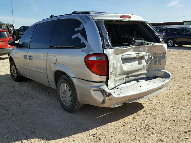 1A4GP44RX6B566930 - 2006 CHRYSLER TOWN & COU SILVER photo 3