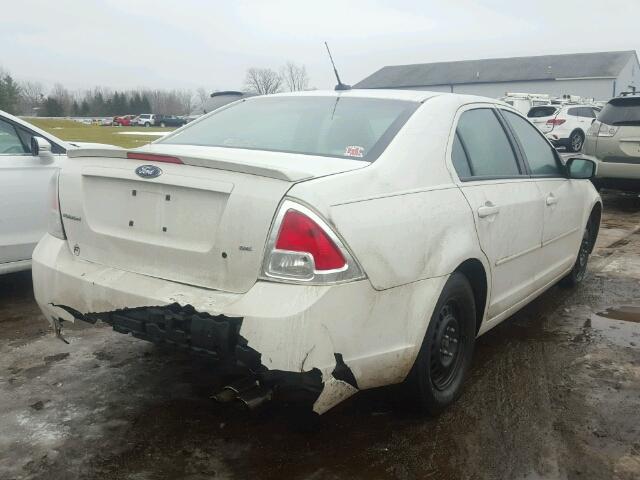 3FAHP07Z29R131646 - 2009 FORD FUSION SE WHITE photo 4