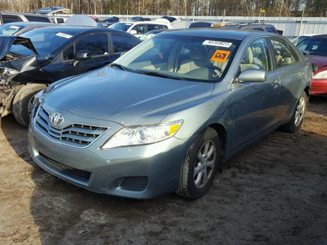 4T1BF3EKXBU677597 - 2011 TOYOTA CAMRY BASE GREEN photo 2