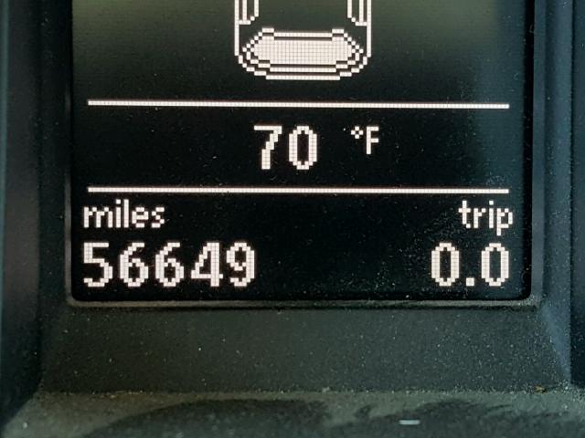 WVWDB7AJXBW198775 - 2011 VOLKSWAGEN GOLF WHITE photo 8