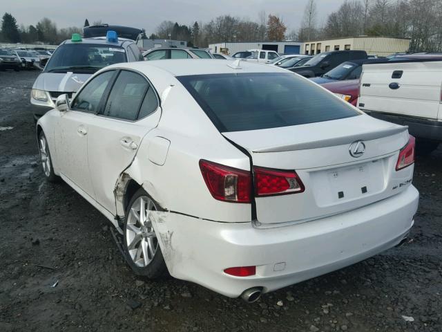 JTHCF5C25C5060027 - 2012 LEXUS IS 250 WHITE photo 3