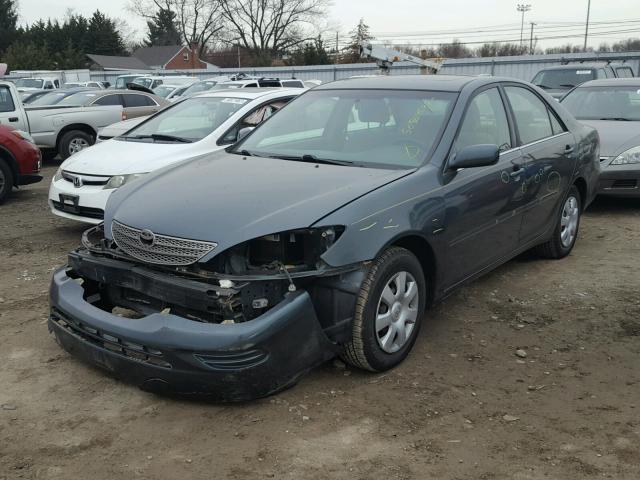 4T1BE32K53U661977 - 2003 TOYOTA CAMRY LE მწვანე ფოტო 2