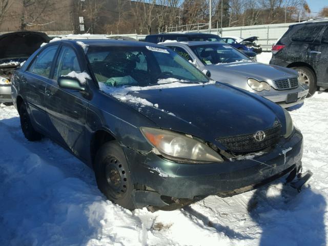 4T1BE32K32U556997 - 2002 TOYOTA CAMRY LE GREEN photo 1