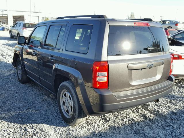 1C4NJPBA7FD285797 - 2015 JEEP PATRIOT SP GRAY photo 3