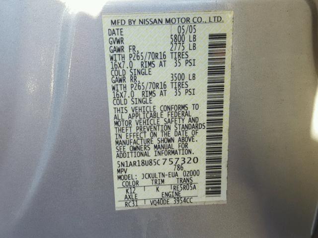 5N1AR18U85C757320 - 2005 NISSAN PATHFINDER SILVER photo 10