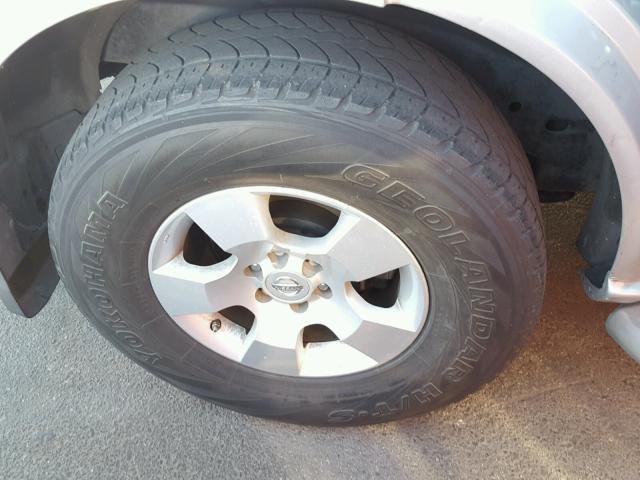 5N1AR18U85C757320 - 2005 NISSAN PATHFINDER SILVER photo 9