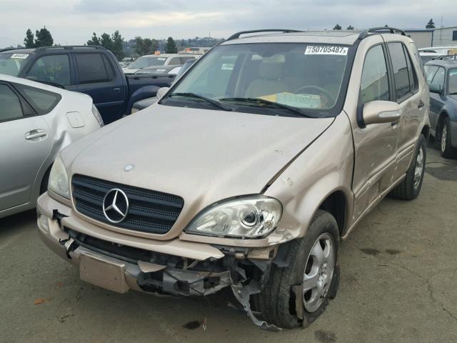 4JGAB57E43A417970 - 2003 MERCEDES-BENZ ML 350 GOLD photo 2