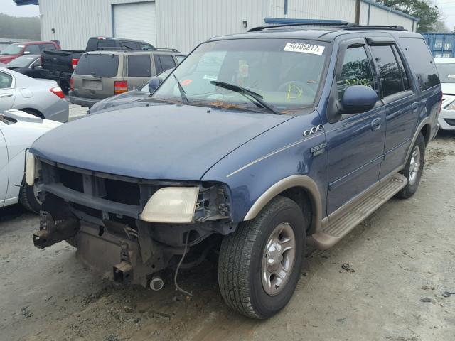 1FMRU1769YLA66483 - 2000 FORD EXPEDITION BLUE photo 2