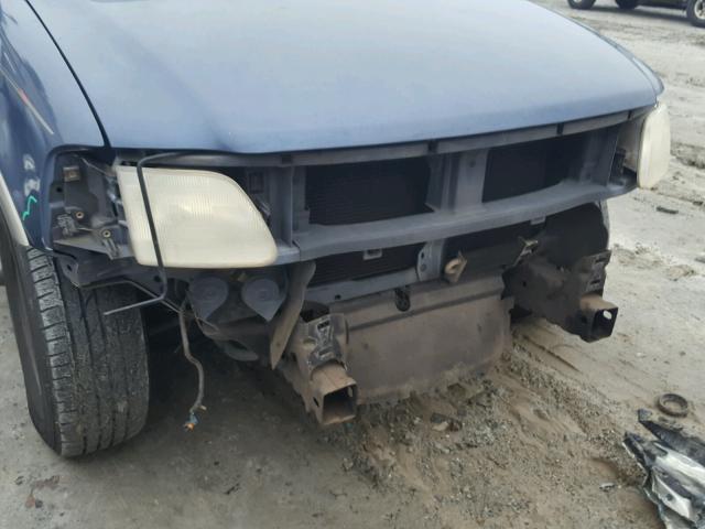 1FMRU1769YLA66483 - 2000 FORD EXPEDITION BLUE photo 9