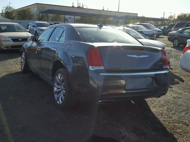 2C3CCAEG1JH137241 - 2018 CHRYSLER 300 LIMITE GRAY photo 3