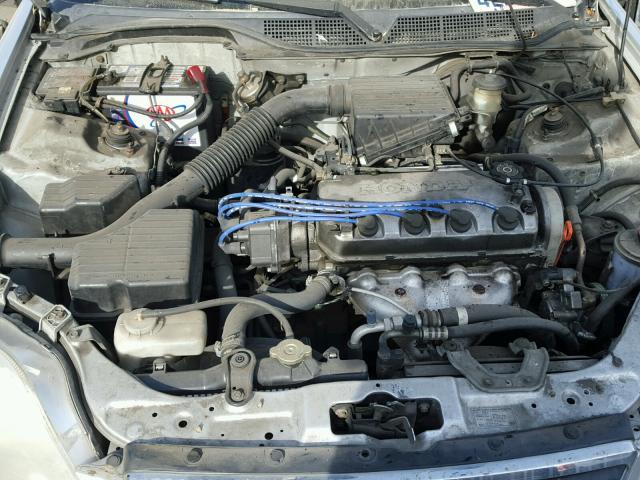 2HGEJ6617YH557910 - 2000 HONDA CIVIC BASE SILVER photo 7