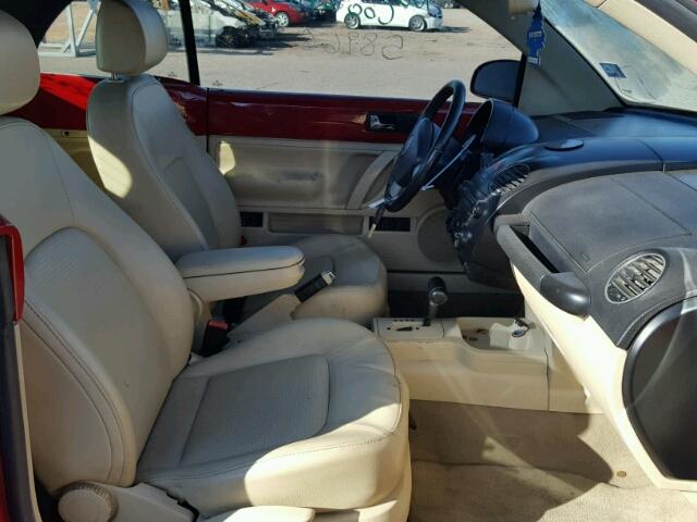 3VWRF31Y09M406119 - 2009 VOLKSWAGEN NEW BEETLE 红色 照片 5