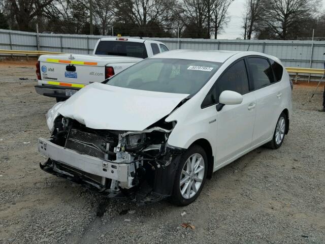 JTDZN3EU9E3331400 - 2014 TOYOTA PRIUS V WHITE photo 2