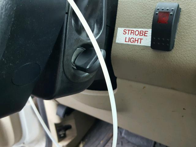 1FTRF12258KC43068 - 2008 FORD F150 Blanc photo 10
