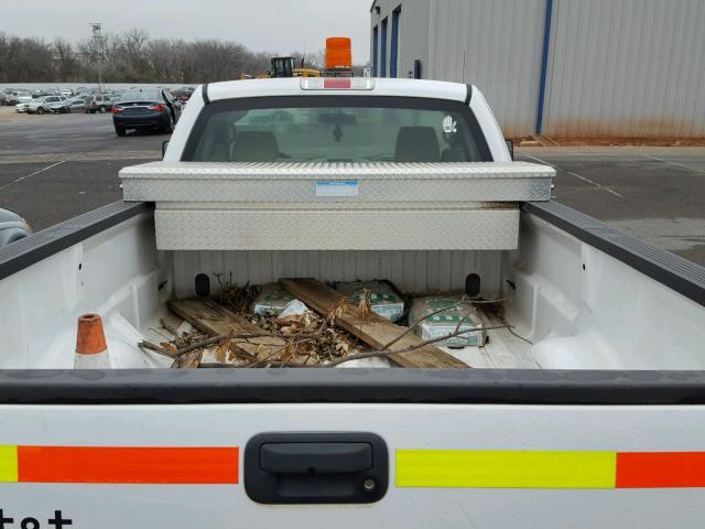 1FTRF12258KC43068 - 2008 FORD F150 Blanc photo 6