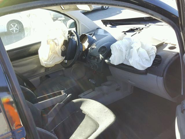 3VWCC21C7YM456723 - 2000 VOLKSWAGEN NEW BEETLE 黑色 照片 5