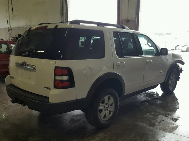 1FMEU738X7UB18477 - 2007 FORD EXPLORER X WHITE photo 4