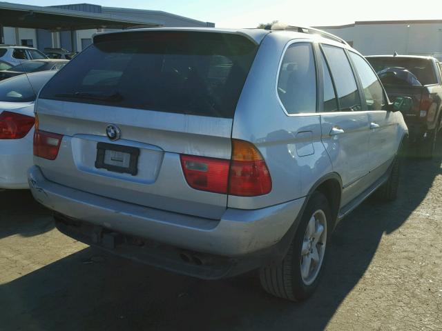 5UXFB33523LH50646 - 2003 BMW X5 4.4I SILVER photo 4