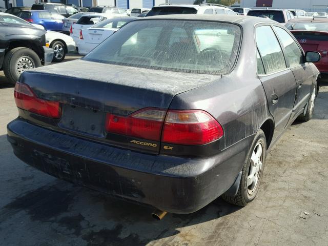 1HGCG6673WA116636 - 1998 HONDA ACCORD EX PURPLE photo 4