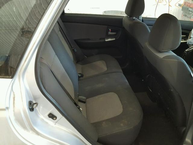 KNAFE161575001267 - 2007 KIA SPECTRA5 S SILVER photo 6