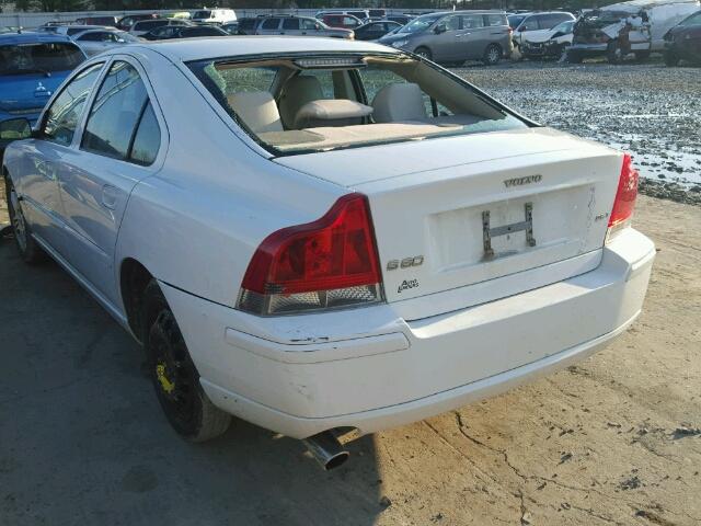 YV1RS592552458111 - 2005 VOLVO S60 2.5T WHITE photo 3