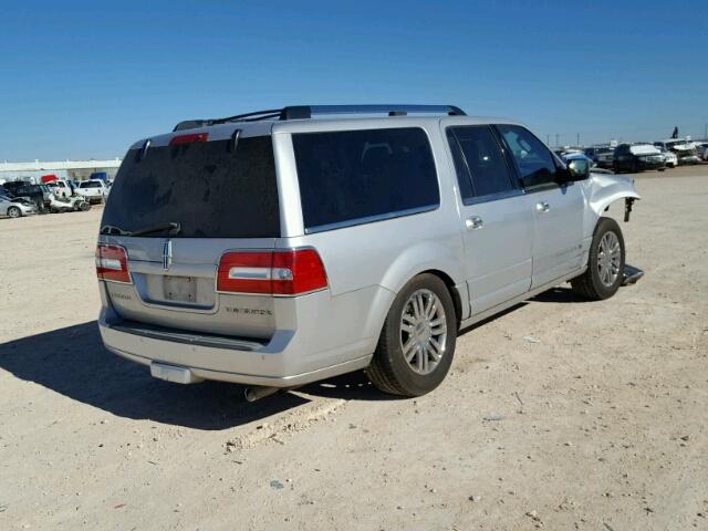 5LMJJ3J56AEJ03210 - 2010 LINCOLN NAVIGATOR SILVER photo 4