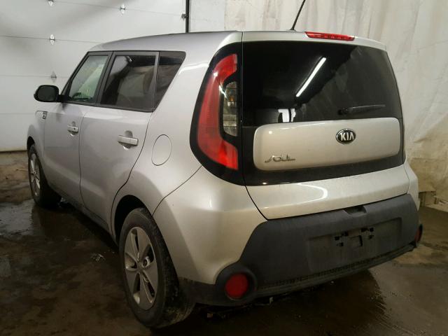 KNDJN2A22F7810523 - 2015 KIA SOUL SILVER photo 3