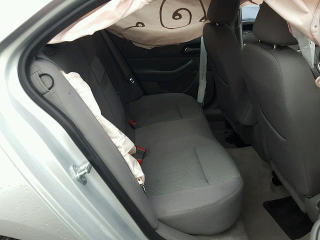 1G11B5SA2DF185083 - 2013 CHEVROLET MALIBU LS 银色 照片 6