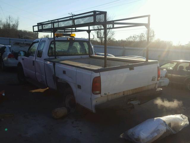 1FTNX21LX2EC57727 - 2002 FORD F250 SUPER WHITE photo 3