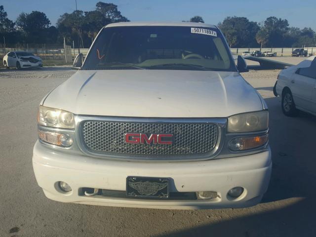 1GKEK63U01J208770 - 2001 GMC DENALI WHITE photo 9