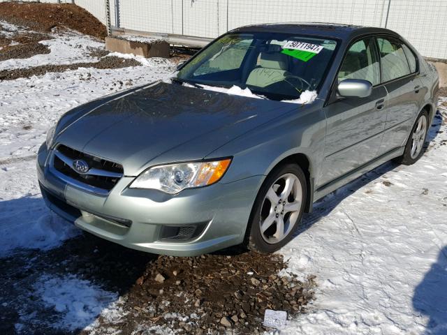 4S3BL616297218371 - 2009 SUBARU LEGACY 2.5 GREEN photo 2