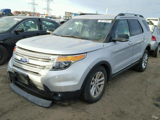 1FM5K7D81FGA25297 - 2015 FORD EXPLORER X SILVER photo 2