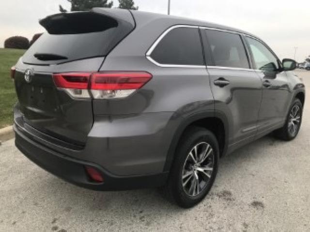 5TDZZRFH2HS203429 - 2017 TOYOTA HIGHLANDER GRAY photo 4