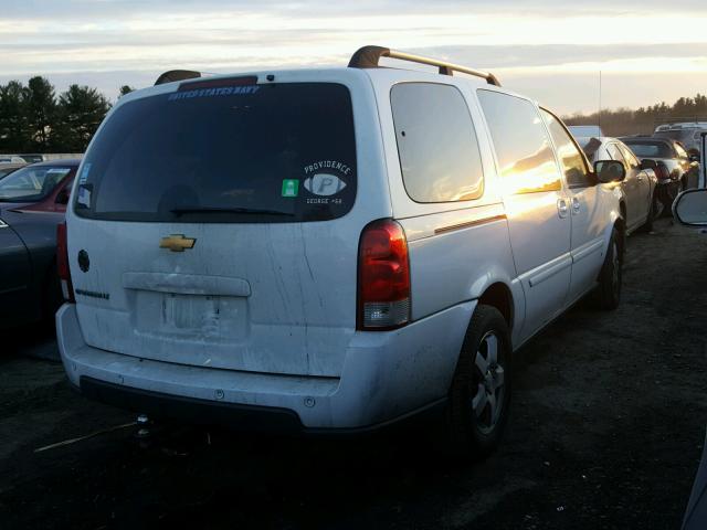 1GNDV33188D101775 - 2008 CHEVROLET UPLANDER L WHITE photo 4