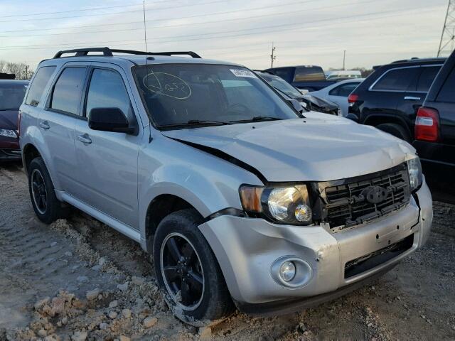 1FMCU93739KB63088 - 2009 FORD ESCAPE XLT SILVER photo 1