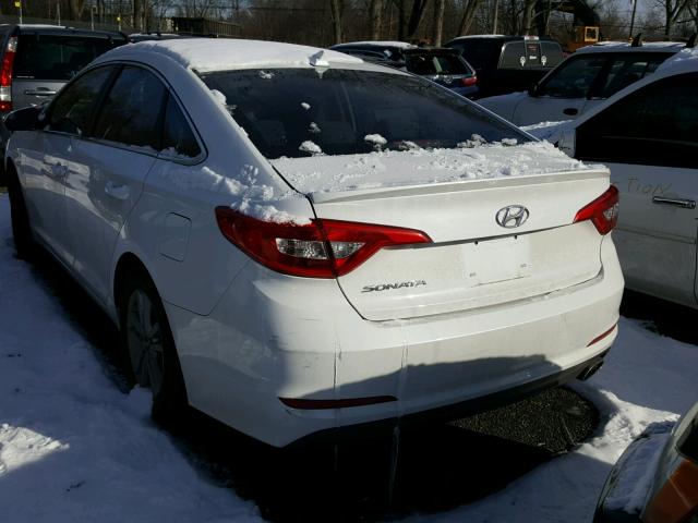 5NPE24AF2GH321464 - 2016 HYUNDAI SONATA SE WHITE photo 3