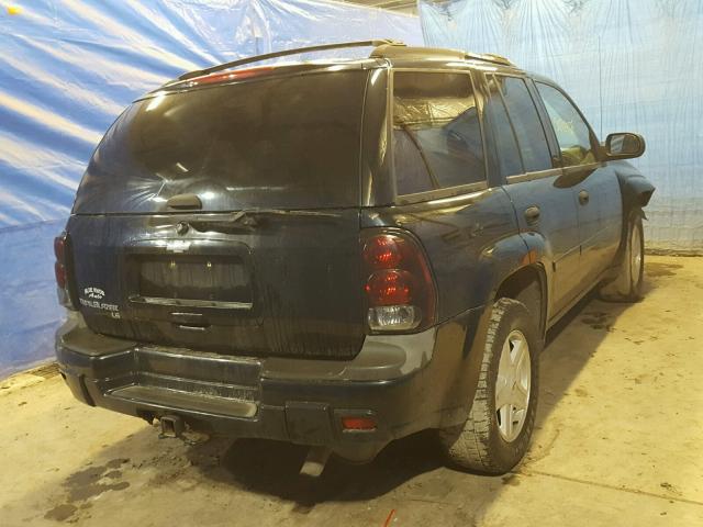 1GNDT13SX62359677 - 2006 CHEVROLET TRAILBLAZE BLACK photo 4