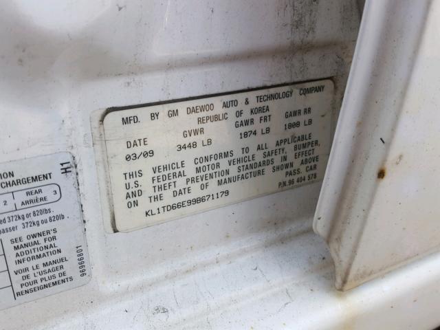 KL1TD66E99B671179 - 2009 CHEVROLET AVEO LS WHITE photo 10